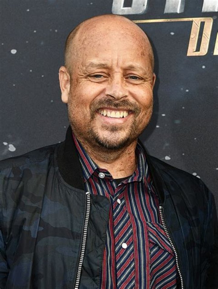 Photos Of Stars Who Died – Hollywood Life