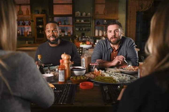 Is Eddie Dead? EP Talks Season 3 & More – Hollywood Life