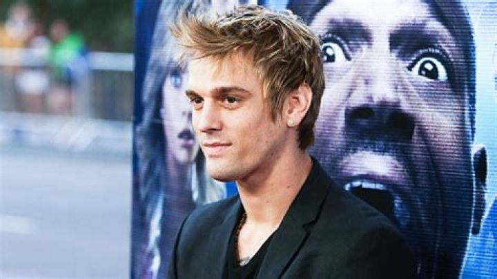 Pop Star Found ‘Dead At The Scene’ – Hollywood Life