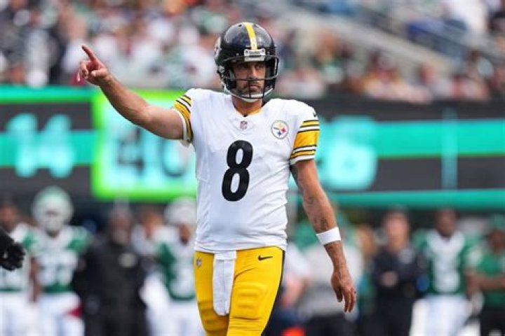 Aaron Rodgers Has ‘Never Been Happier’ With Danica Patrick & Is ‘Turned On’ By Her Sexy Workouts