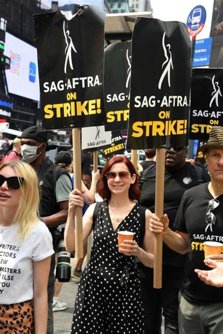 See Protest Photos – Hollywood Life