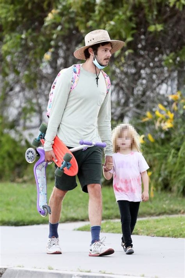 Adam Brody Takes Daughter Arlo, 4, On Skateboarding Daddy-Daughter Playdate — Pics