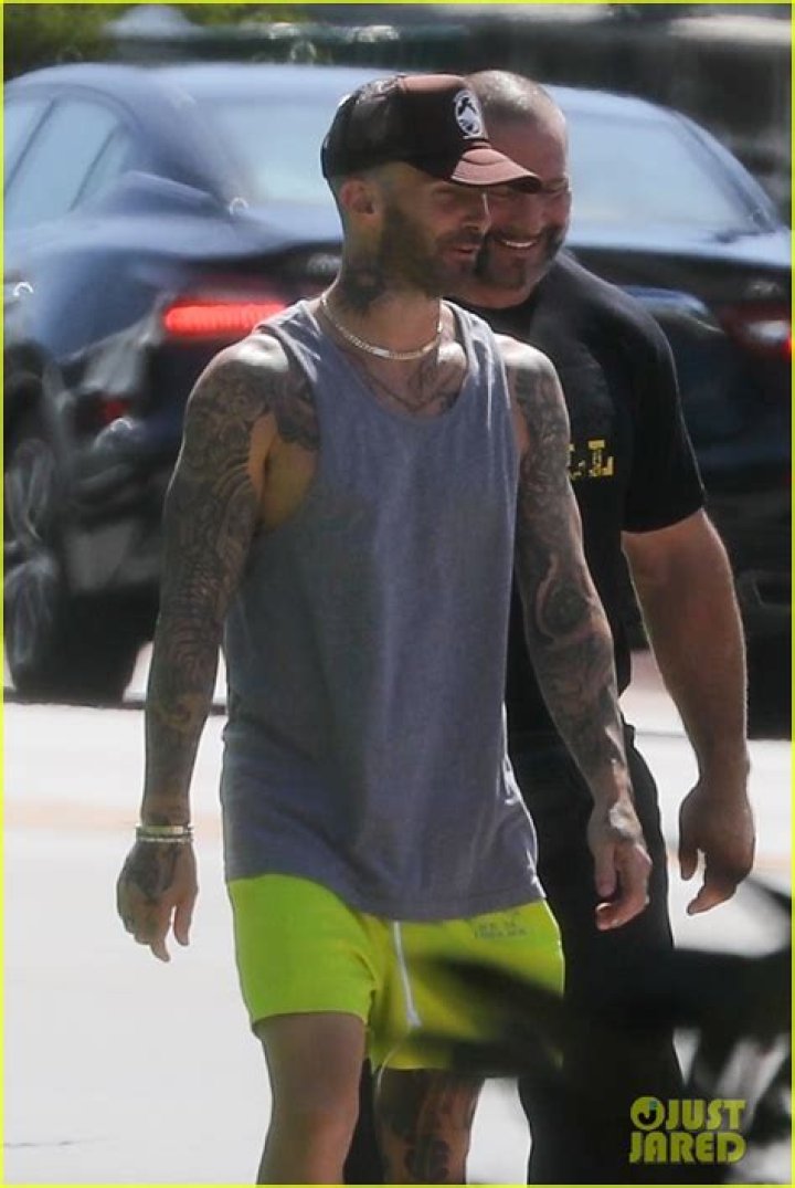 Adam Levine Hits The Gym Shirtless In Miami In Neon Shorts – Hollywood Life