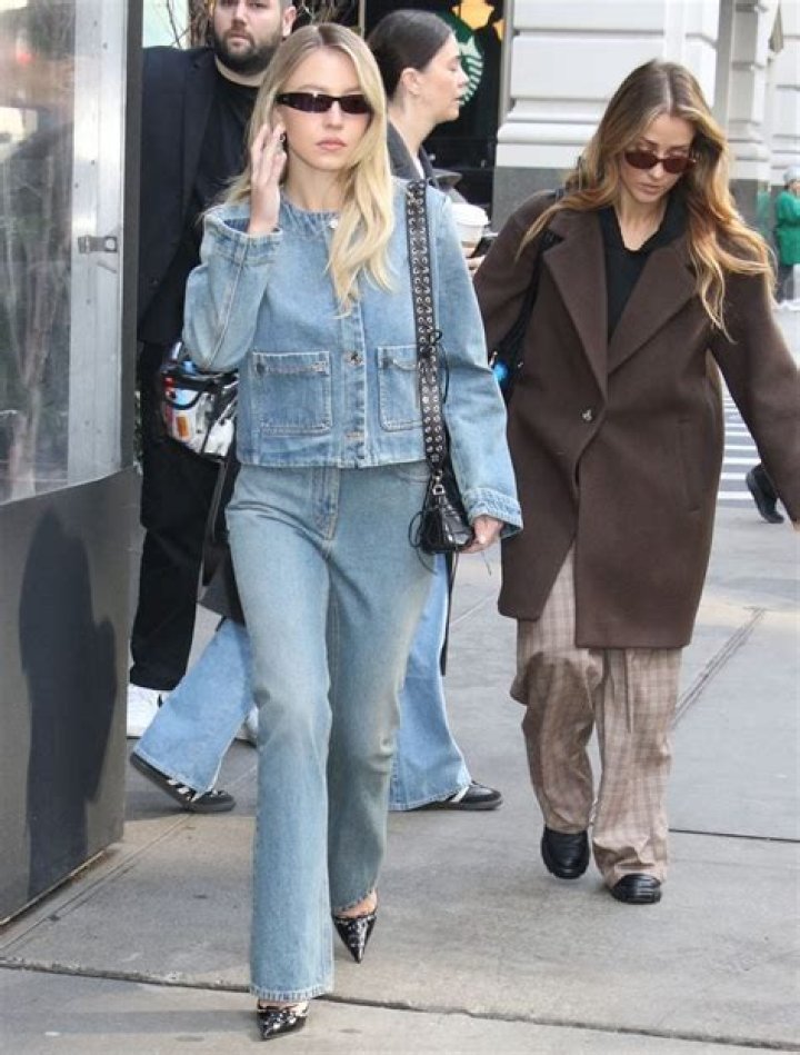 Adele Rocks All Denim Outfit & Face Mask While Prepping For ‘SNL’ Hosting Debut — Pic