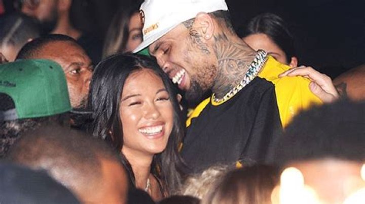 Interrupts Her Pics – Hollywood Life