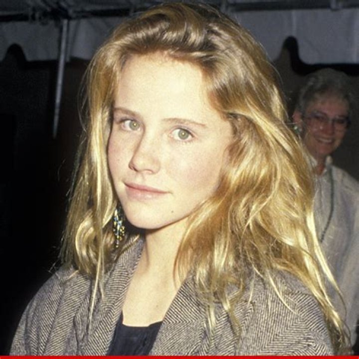 Amanda Peterson Cause Of Death — ‘Can’t Buy Me Love’ Star Died From Overdose – Hollywood Life