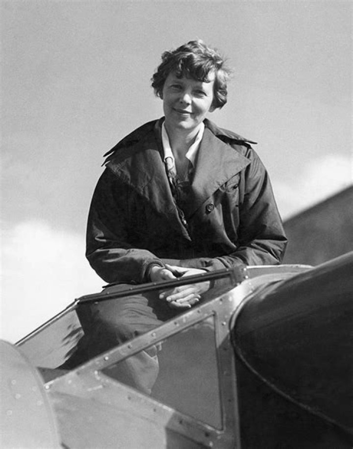 Amelia Earhart — PICS