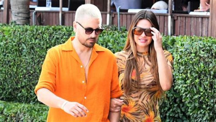 Amelia Hamlin Says She ‘Loves The Support’ After Mom Lisa Rinna Calls Out Scott Disick Romance