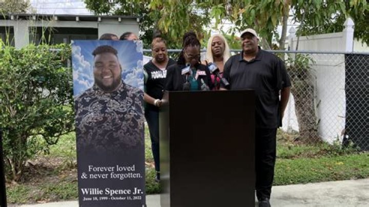 ‘American Idol’ Judges Mourn Willie Spence’s Death – Hollywood Life