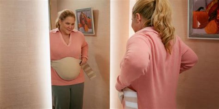 Amy Schumer Reveals Why She ‘Can’t Be Pregnant Ever Again” & Her Thoughts On Surrogacy