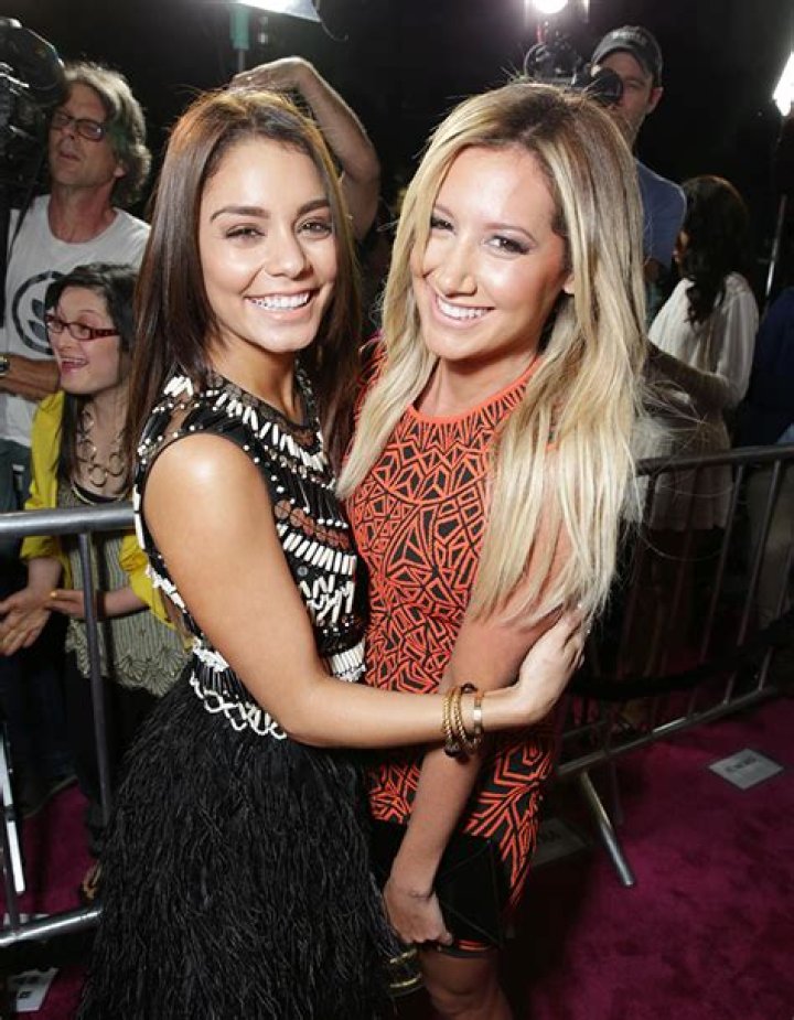 Are Vanessa Hudgens and Ashley Tisdale Still Friends? – Hollywood Life