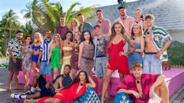 ‘Are You The One?’ Jenni & John Are A Perfect Match — November 17 Recap – Hollywood Life