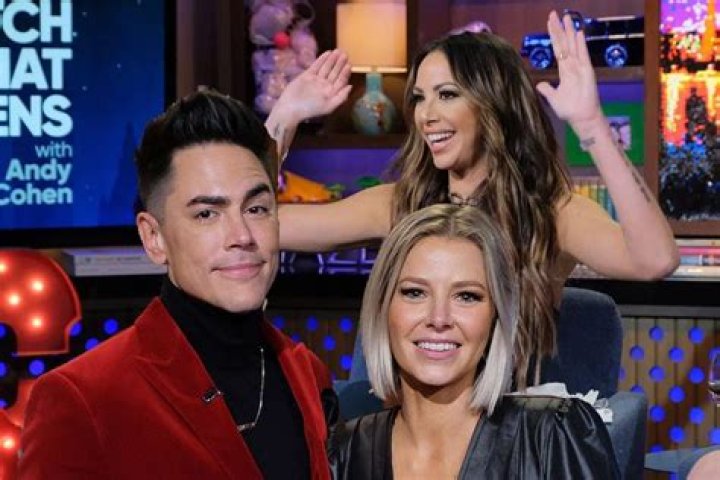 Ariana Madix & Kristen Doute Hang Amid Tom & Raquel’s Split: Video – Hollywood Life