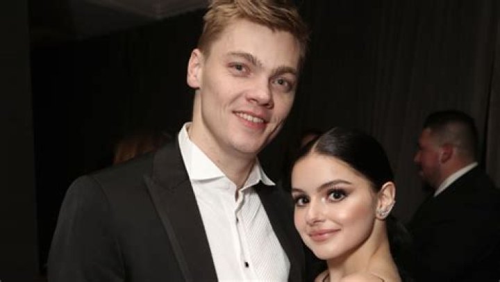 Ariel Winter Gushes Over ‘Wonderful’ BF Levi Meaden In New Interview: ‘He’s Always There For Me’