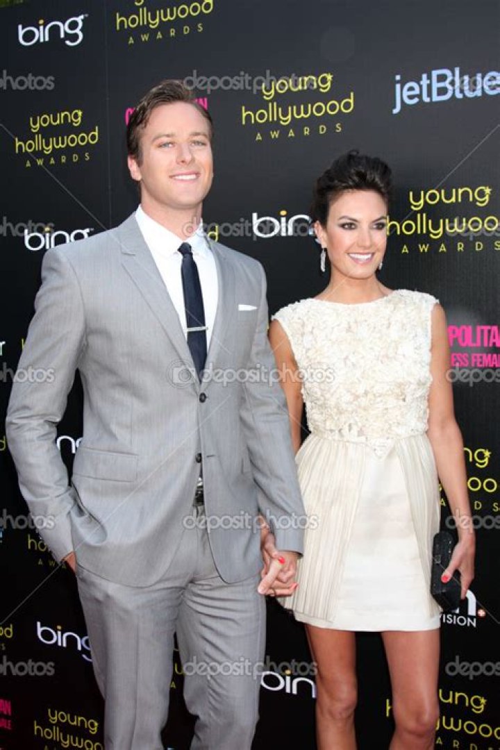 Armie Hammer & Elizabeth Chambers: PICS – Hollywood Life