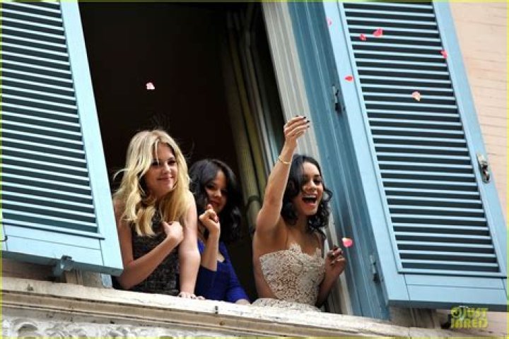 Spring Breakers Were Having Sex While Filming – Hollywood Life