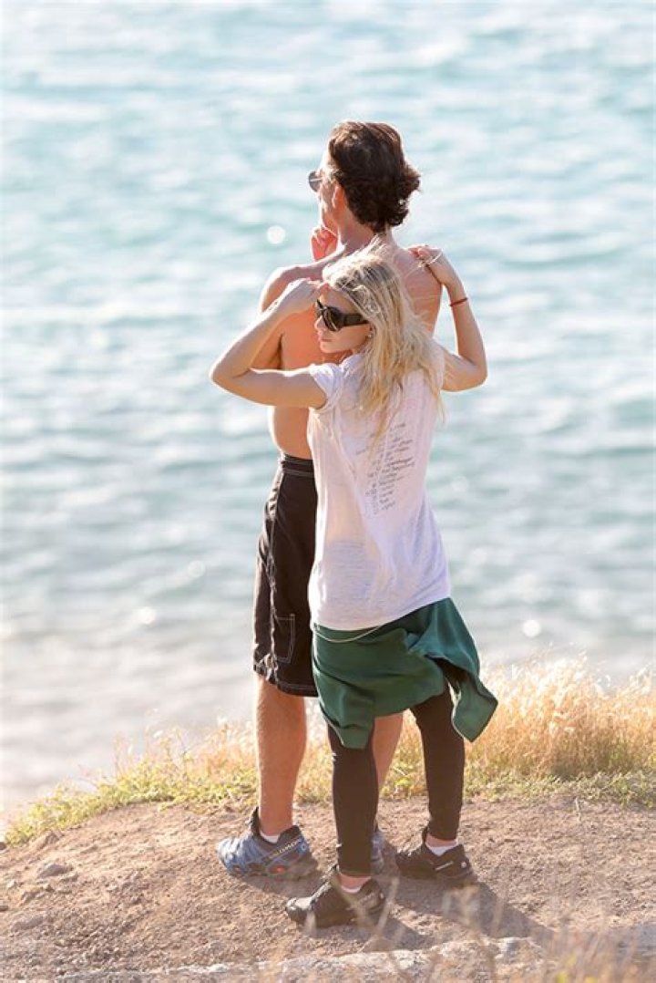Ashley Olsen & Richard Sachs — PICS
