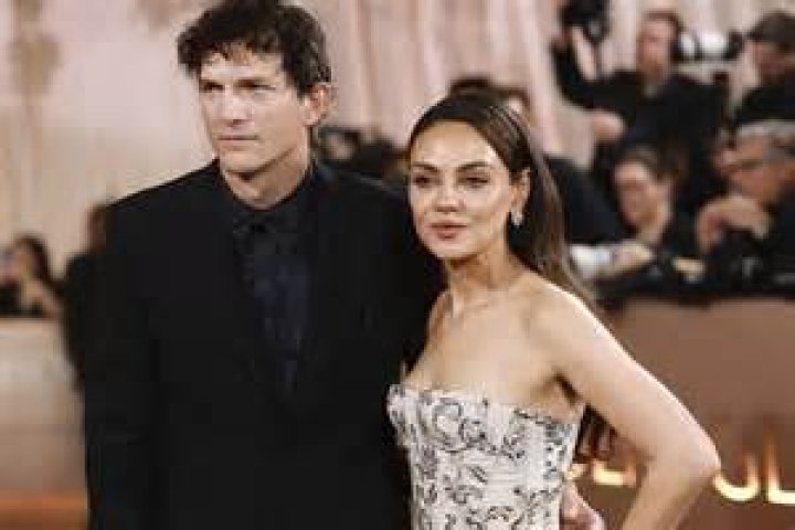 Ashton Kutchers Jokingly Mocks Mila Kunis For Bathing Their Kids Amid Shower Debate