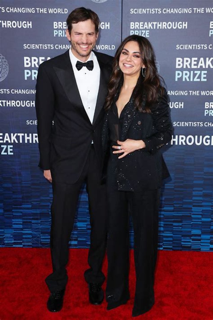 Ashton Kutcher Gushes Over Wife Mila Kunis During Tropical Getaway: ‘Luckiest Man Alive’