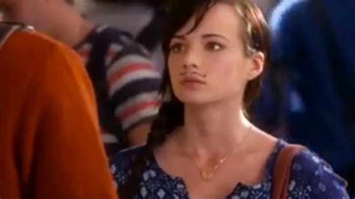 ‘Awkward’ Recap: Jenna Farts & A Ghostly Secret Comes Out