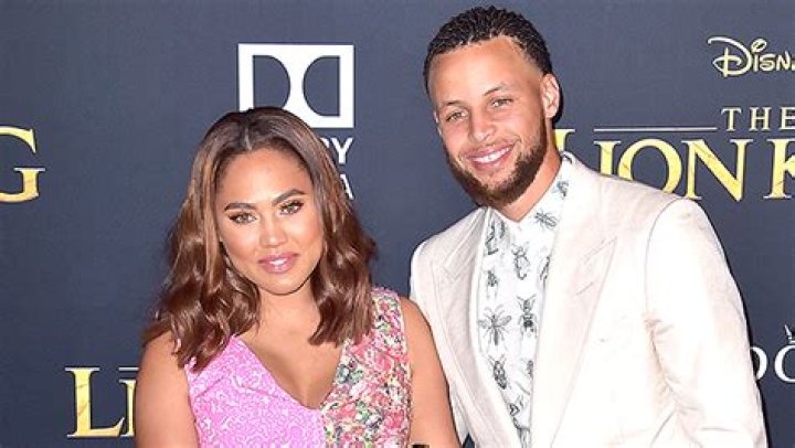 Ayesha Curry Leaves Lipstick Kisses On Her Son Canon’s Cheek In Sweet New Video — Watch