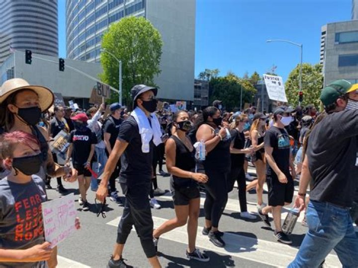 Ayesha Curry Brings Fans To Front Lines Of Oakland Protests On Instagram: ‘Keep Lining The Streets’