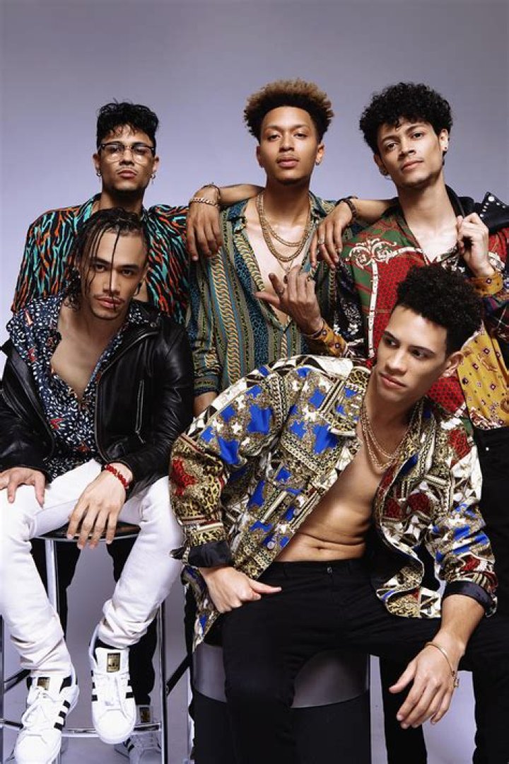 B5 — Pics – Hollywood Life