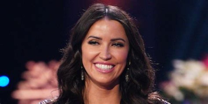 ‘Bachelorette’ Kaitlyn Bristowe’s Dark Hair Makeover — Before & After – Hollywood Life