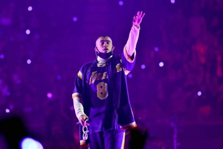 Listen To His Kobe Bryant Song – Hollywood Life