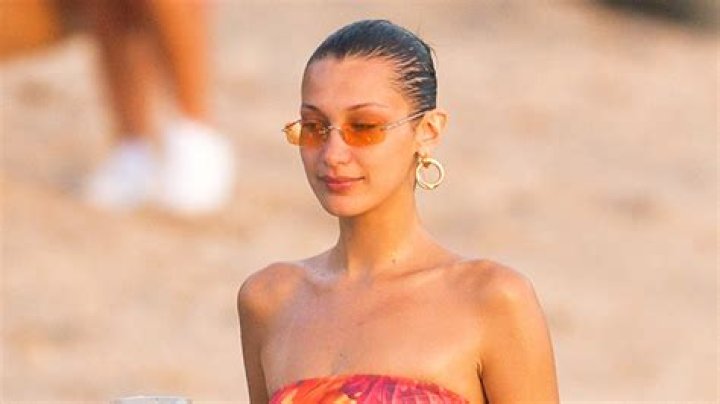 Bella Hadid Topless Under Burberry Jacket: Photos – Hollywood Life