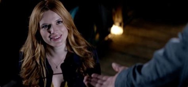 Bella Thorne’s ‘BURN SO BRIGHT’ from ‘MIDNIGHT SUN’ — PICS