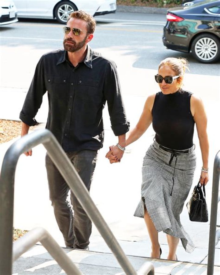Ben Affleck & J.Lo Hold Hands In New Pics After He’s Spotted Browsing Engagement Rings