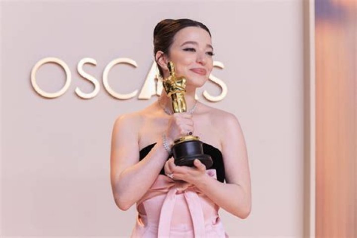 Best Oscars Dresses 2020 — See Academy Awards Best Dressed