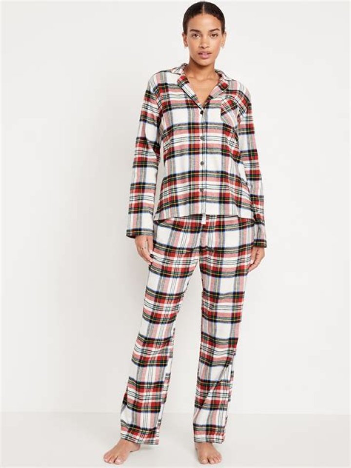 Best Plaid Pajamas for the Whole Family: Shop – Hollywood Life