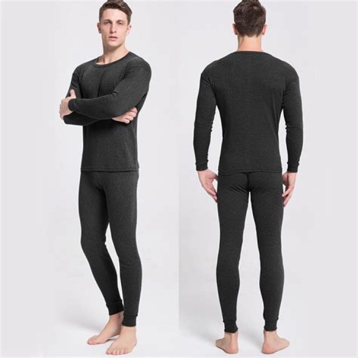 Over 1,000 People Say This Comfy Thermal Underwear Set Keeps Them Warm All Winter Long