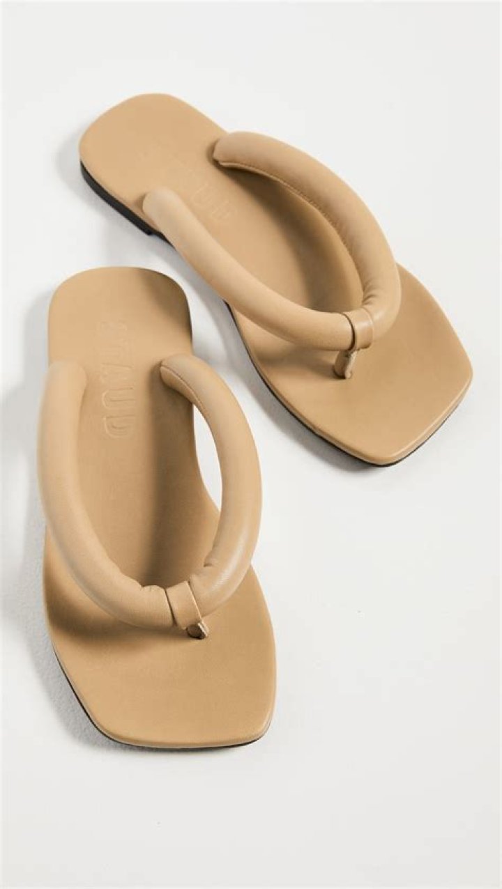 Thousands Of Customers Say These Thong Sandals Are The Perfect Shoes For Summer