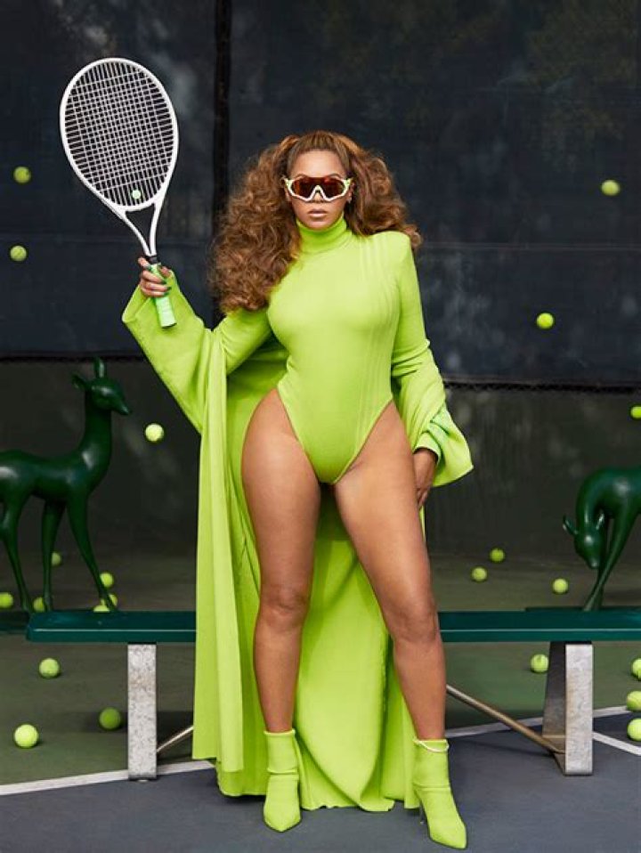 Beyoncé Showcases Lime Green Outfit For New Ivy Park Collection – Hollywood Life