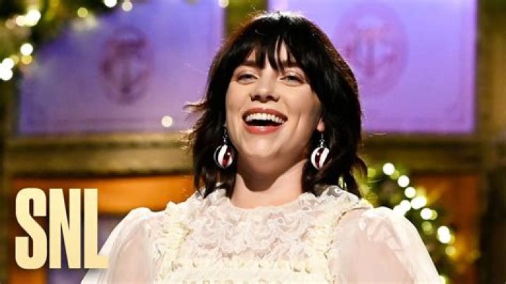 Best Moments – Hollywood Life