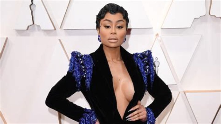 Blac Chyna’s Not Pregnant Despite Sharing Sonogram Photo On Instagram – Hollywood Life