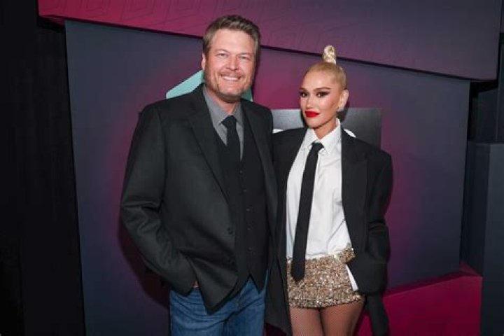 Blake Shelton & Gwen Stefani At CMT Awards 2023: Photos – Hollywood Life