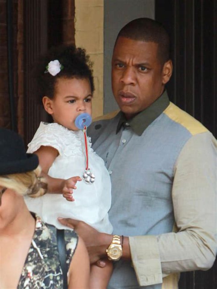 Beyonce & Jay Z Slammed For Not Brushing Her Hair – Hollywood Life