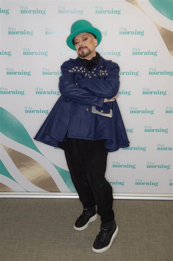 All About His Vocal Cords, Tummy Tuck, and More – Hollywood Life