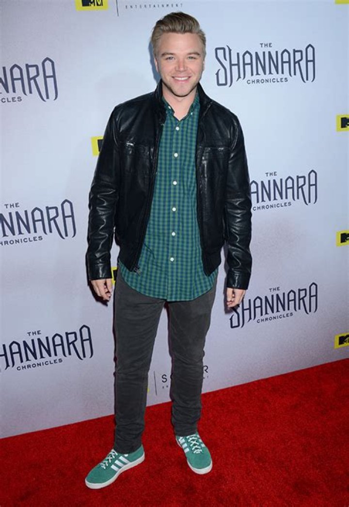 Brett Davern — PICS