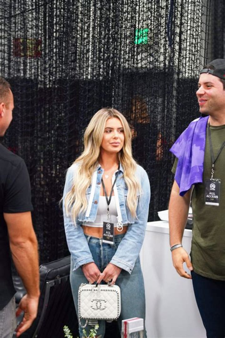 Brielle Biermann Hospitalized After Bahamas Trip: What Happened