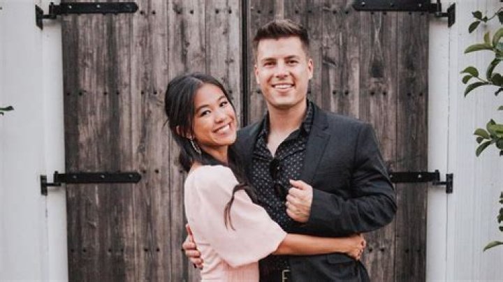 Lawson Bates ‘The Way I See You’ Video First Look – Hollywood Life