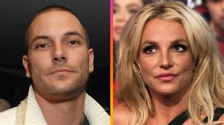 Britney Spears Denies That She ‘Almost Died’ & Family Intervention – Hollywood Life