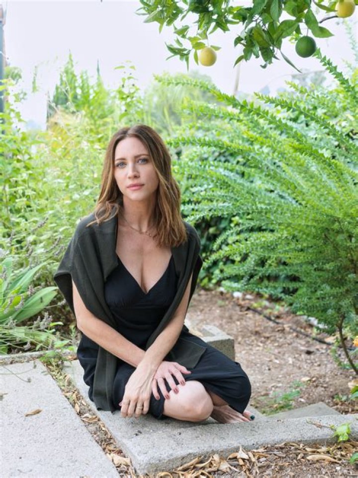 Brittany Snow Celebrity Profile – Hollywood Life