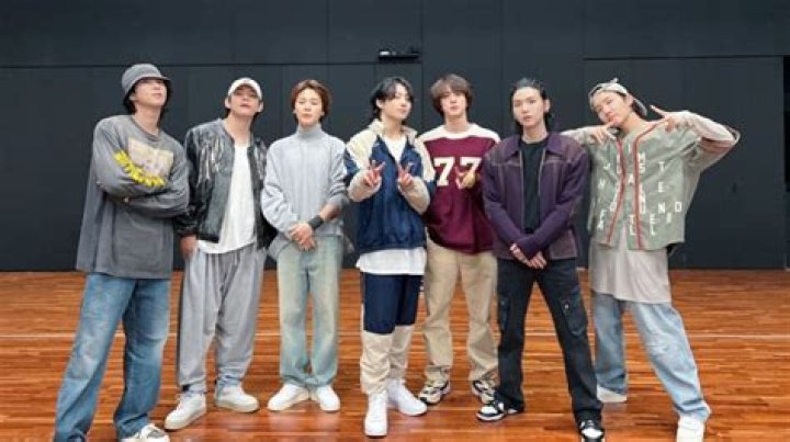 See BTS & Their Outfits On ‘Good Morning America’ — Colorful Suits – Hollywood Life