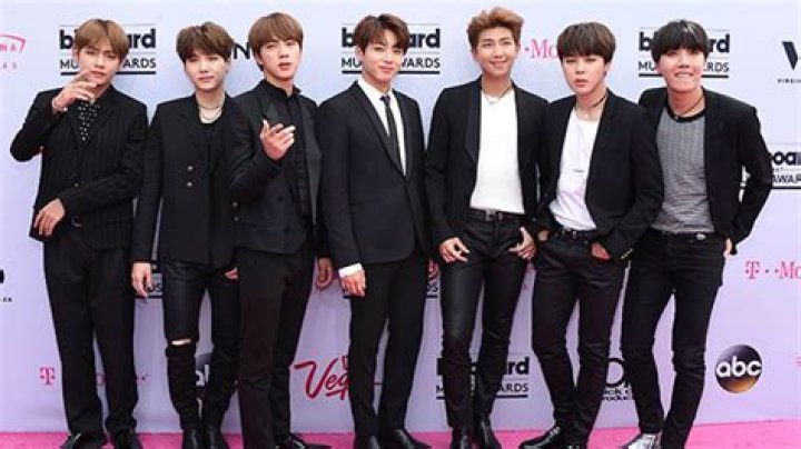 BTS’ Suga Undergoes Shoulder Surgery & ARMY Sends Love As He Recovers: ‘Get Well Soon Yoongi’