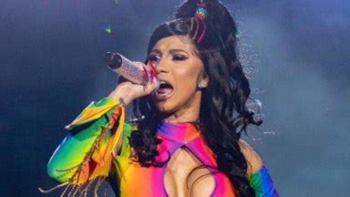 Cardi B Climbs Rafters & Twerks It Out In Rainbow Jumpsuit At Music Festival – Pics & Video